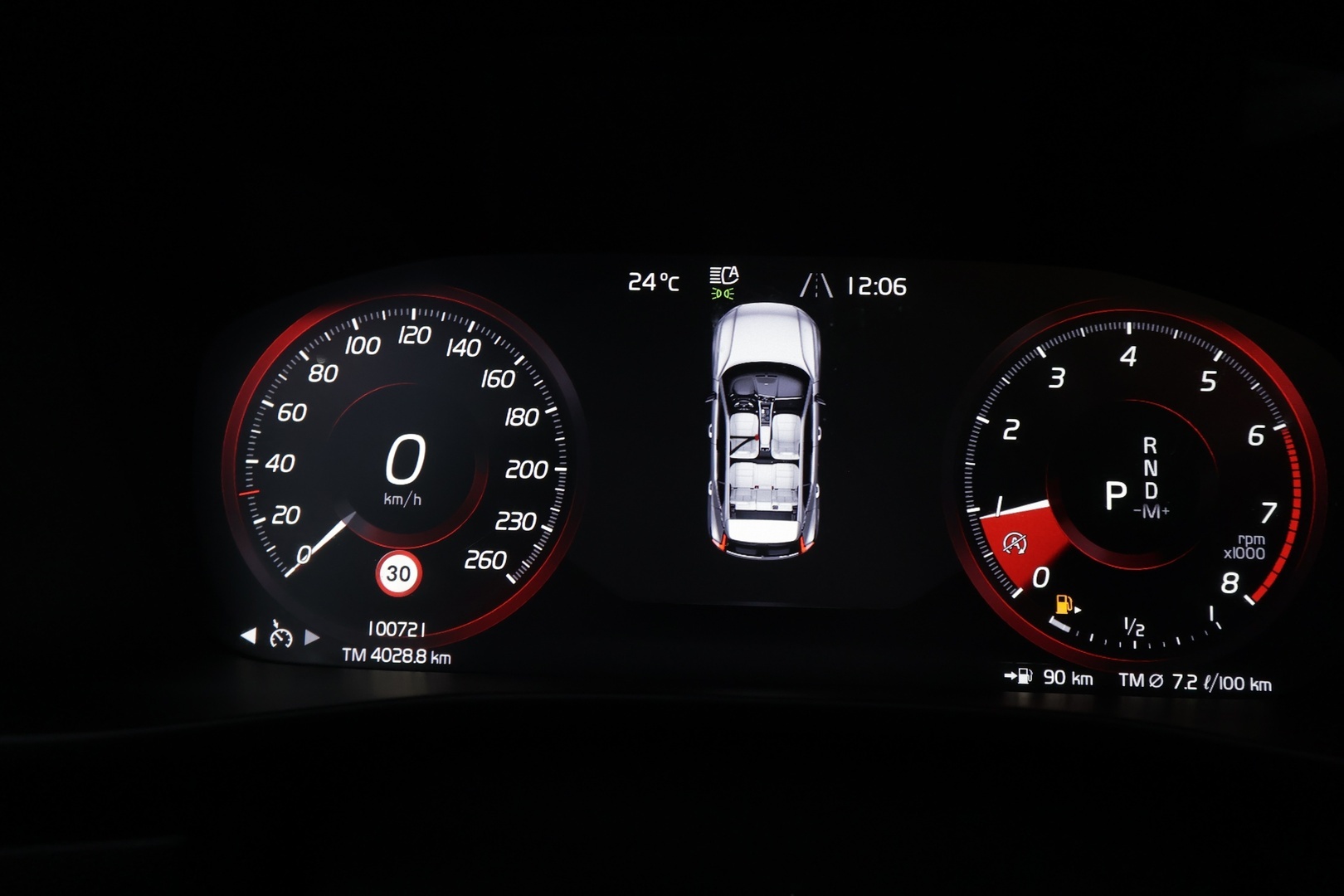 VOLVO XC40 2020