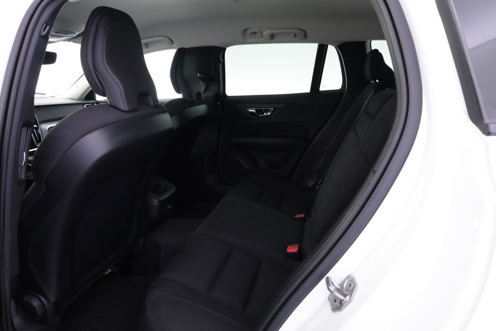 VOLVO V60 2019