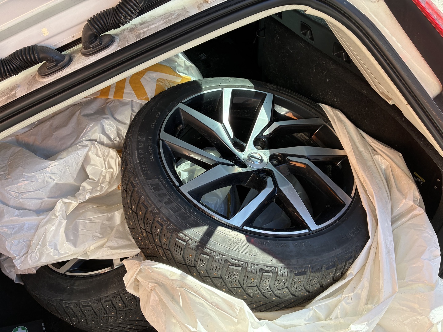 VOLVO V60 2019