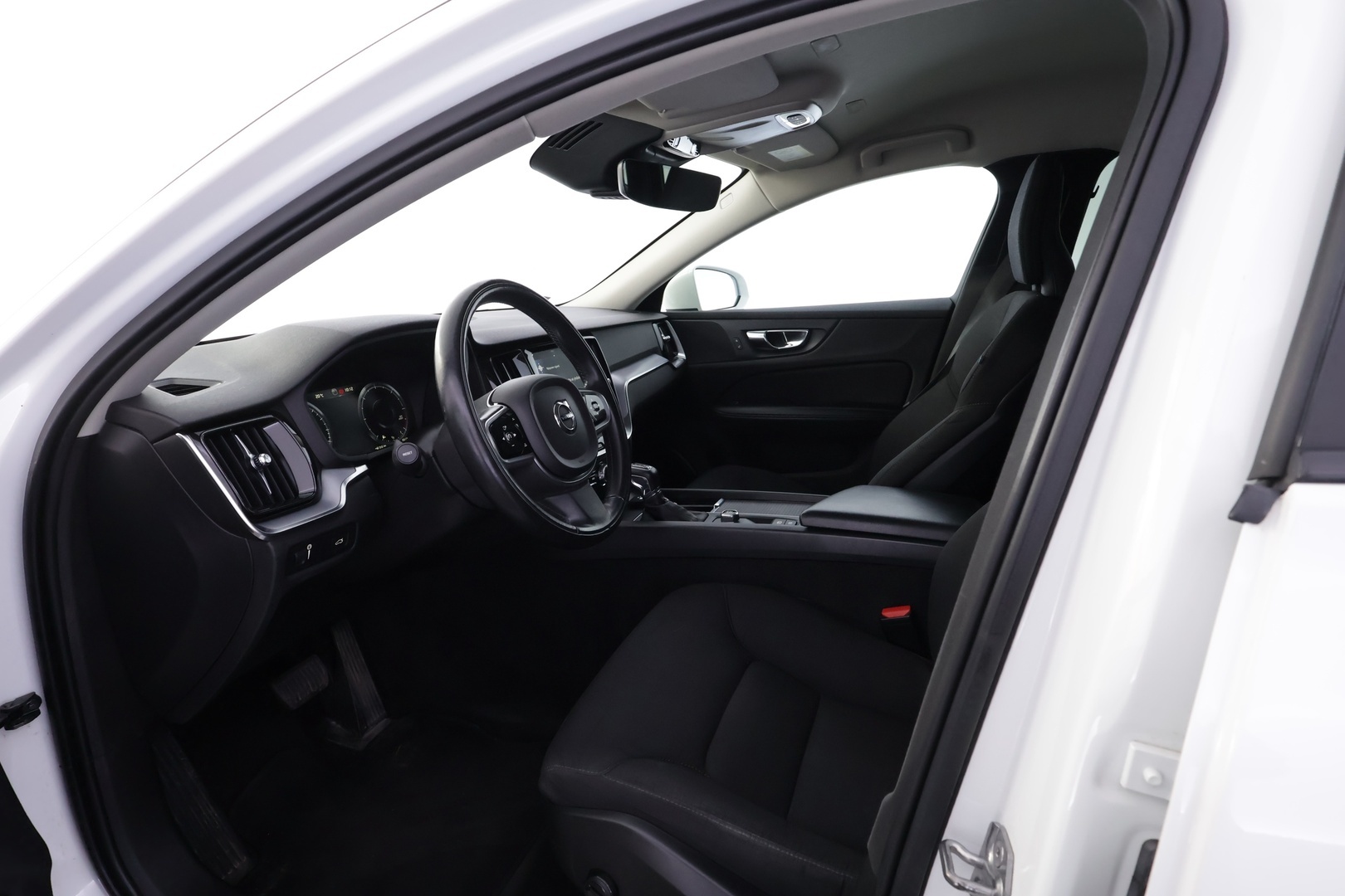 VOLVO V60 2019