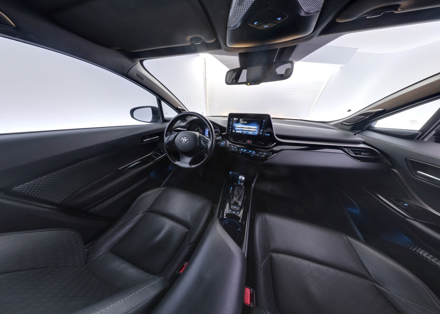 TOYOTA C-HR 2019