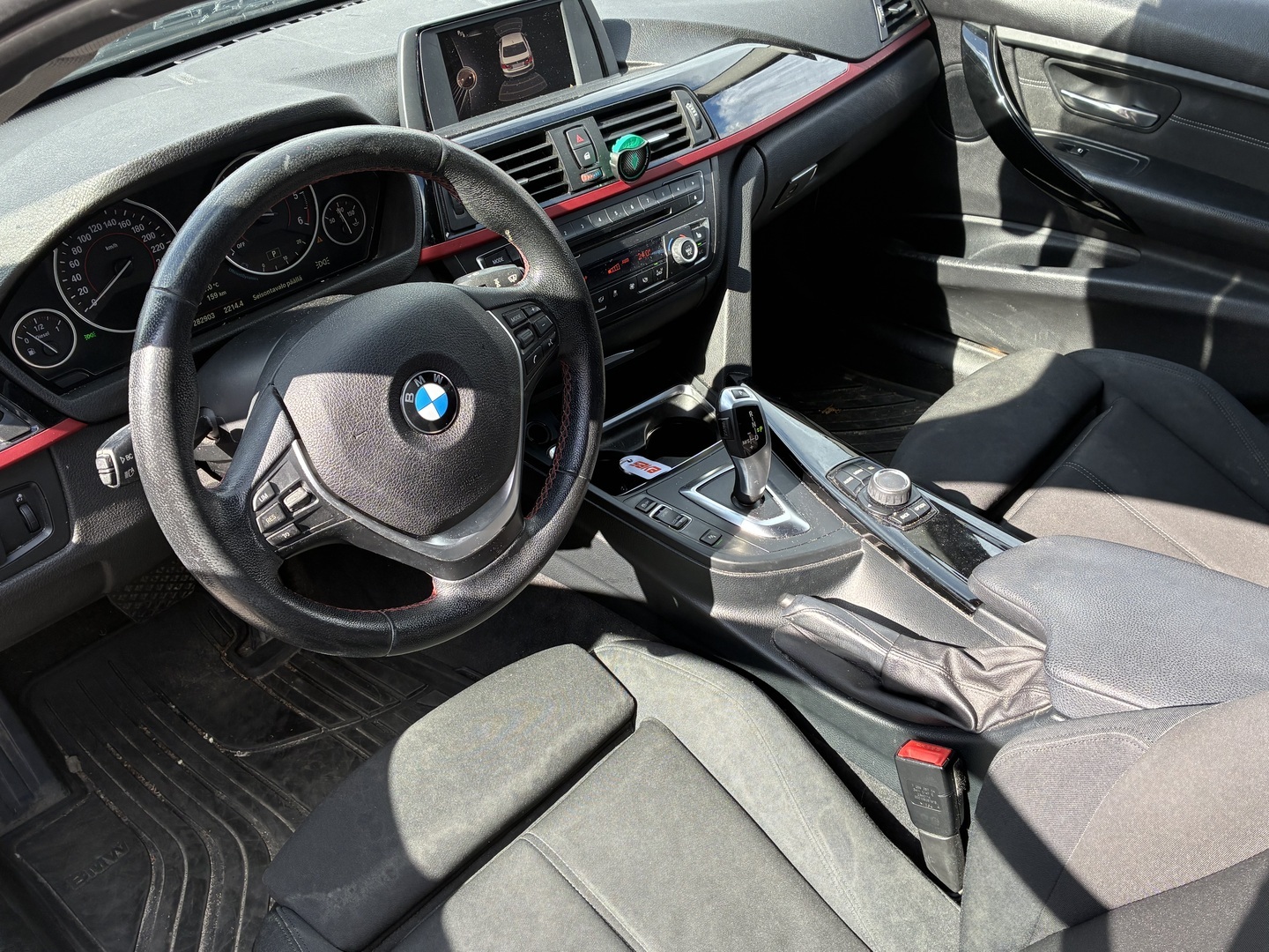 BMW 320 2015