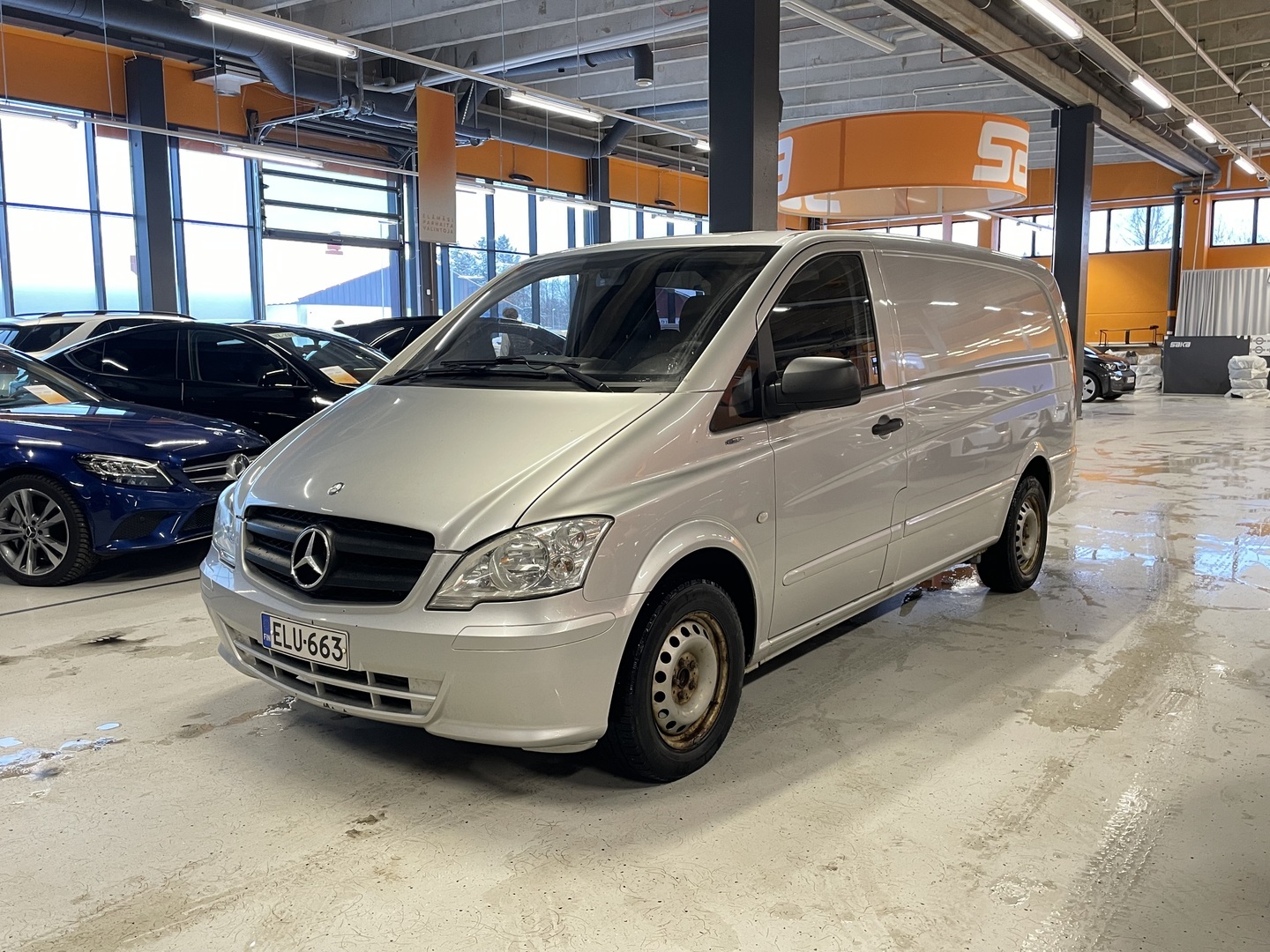 MERCEDES-BENZ Vito 2011