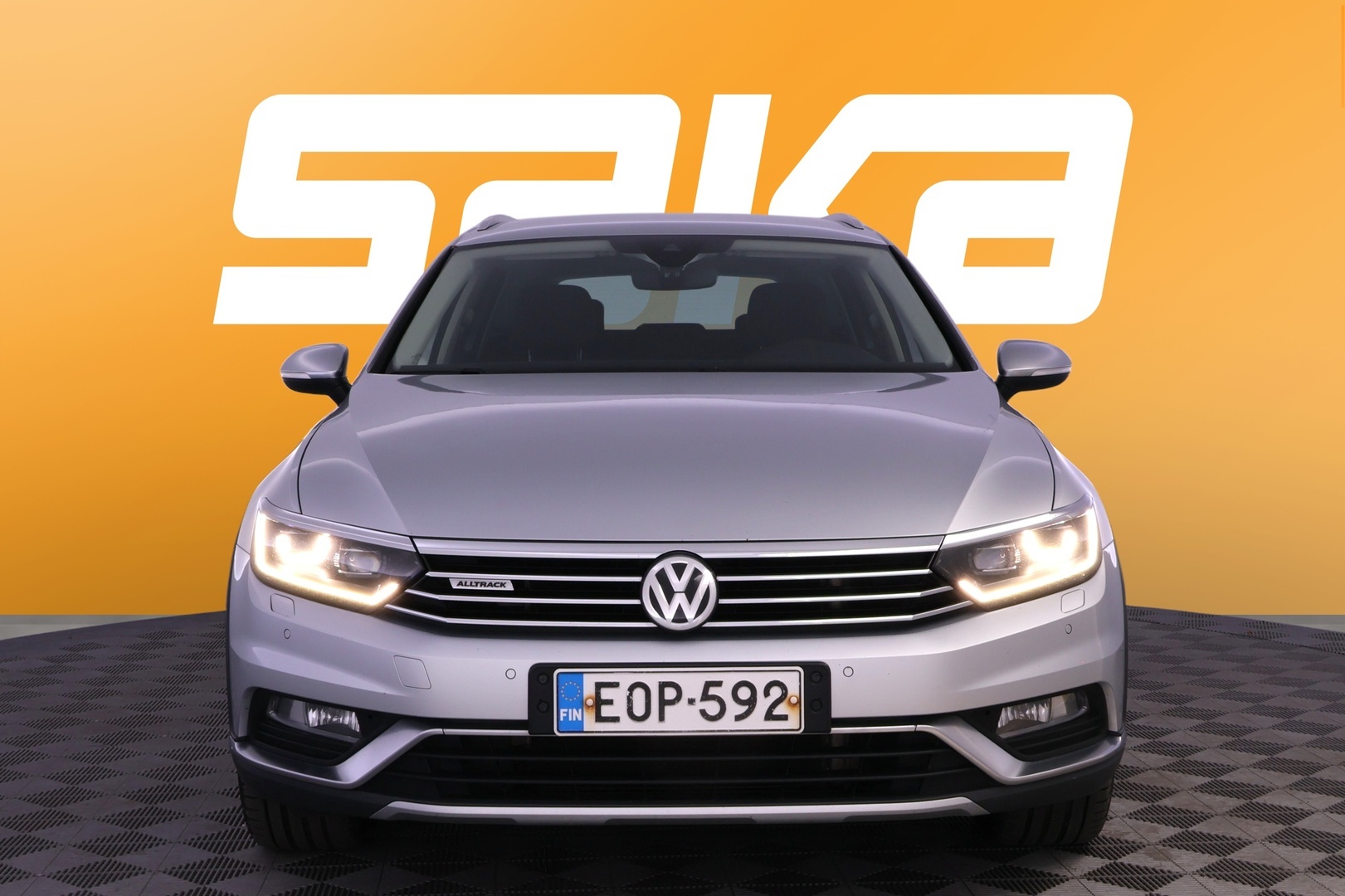 VOLKSWAGEN Passat 2016