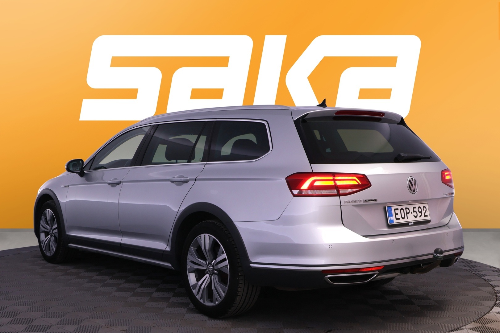 VOLKSWAGEN Passat 2016