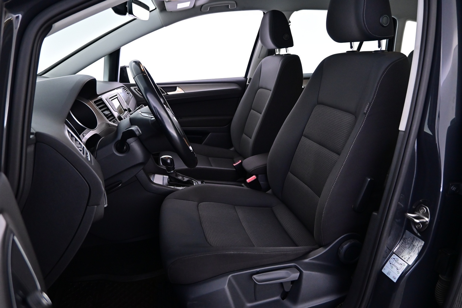 VOLKSWAGEN Golf Sportsvan 2017