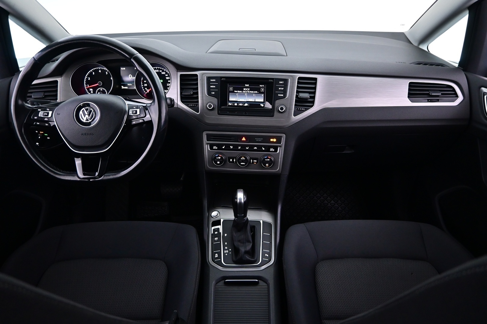 VOLKSWAGEN Golf Sportsvan 2017