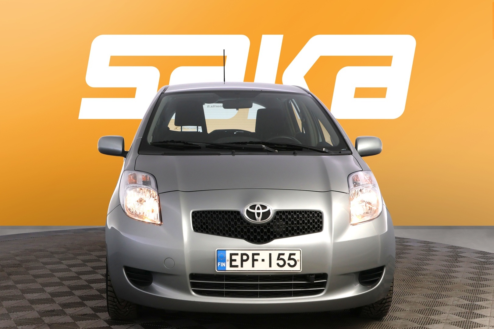 TOYOTA Yaris 2006