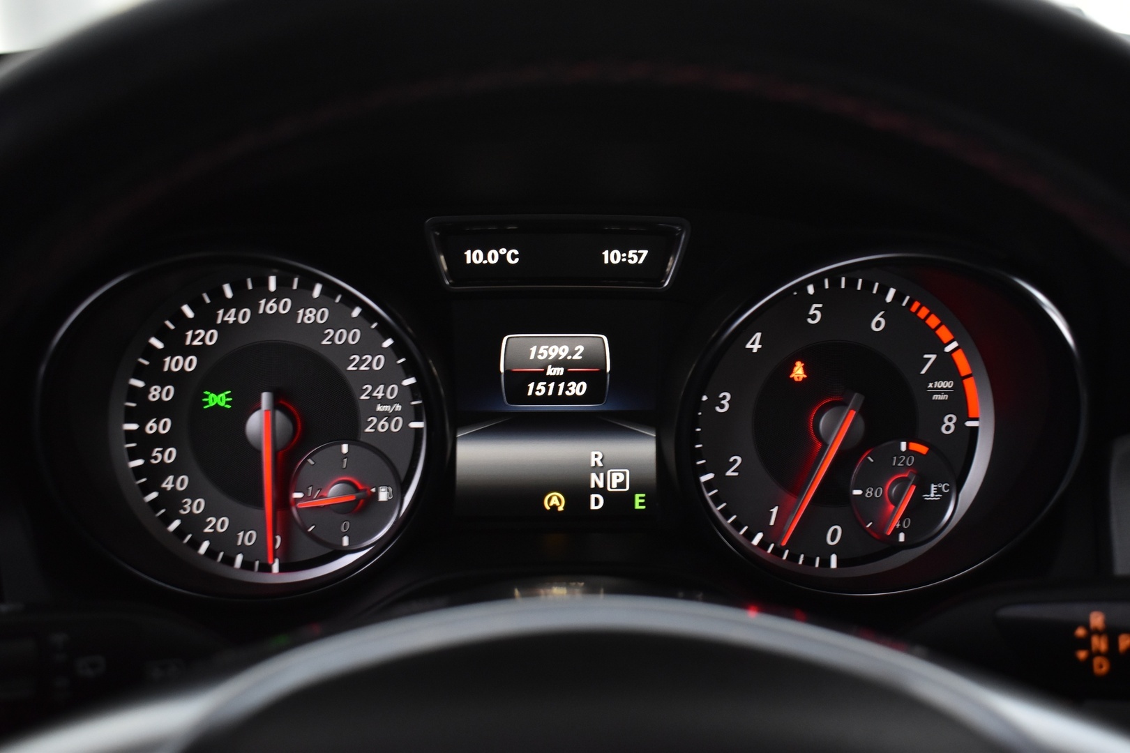 MERCEDES-BENZ GLA 2015