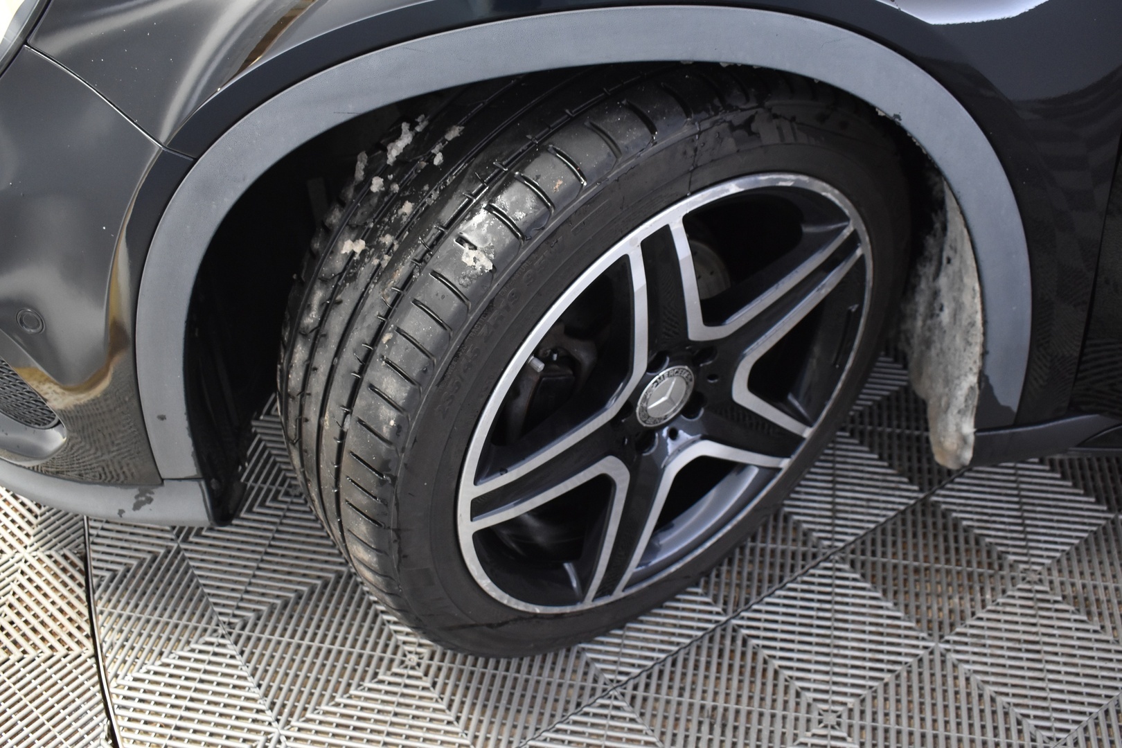 MERCEDES-BENZ GLA 2015