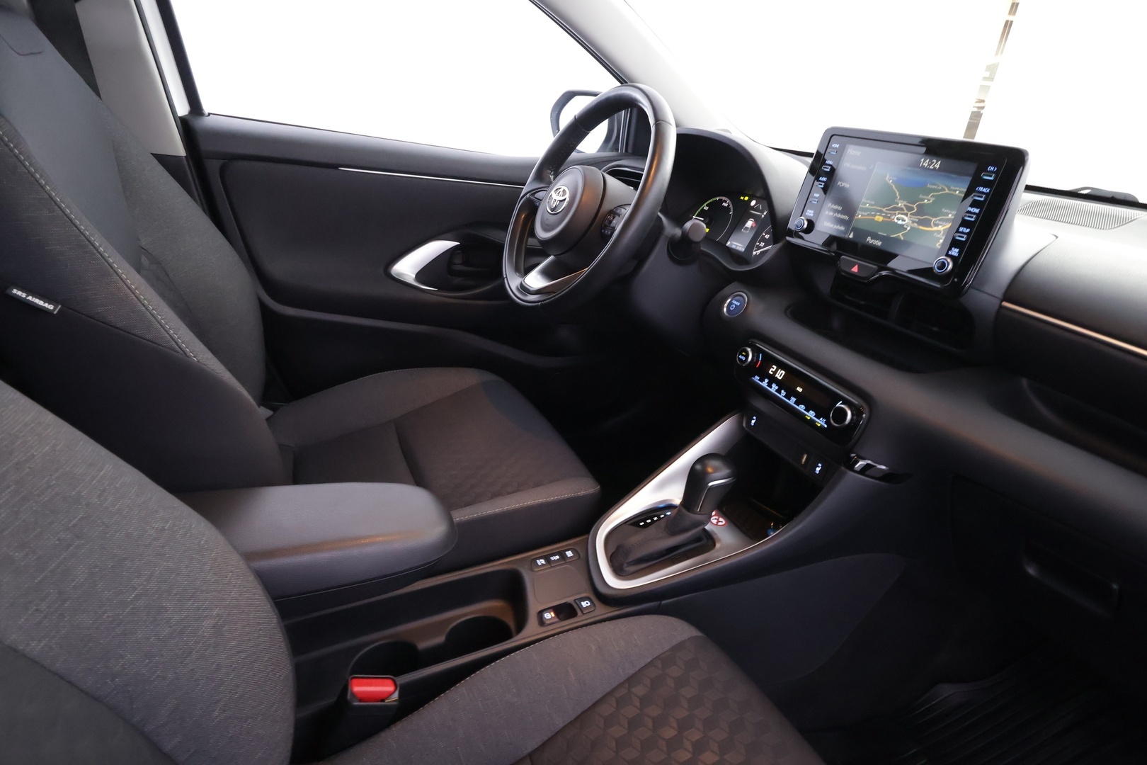 TOYOTA Yaris 2022