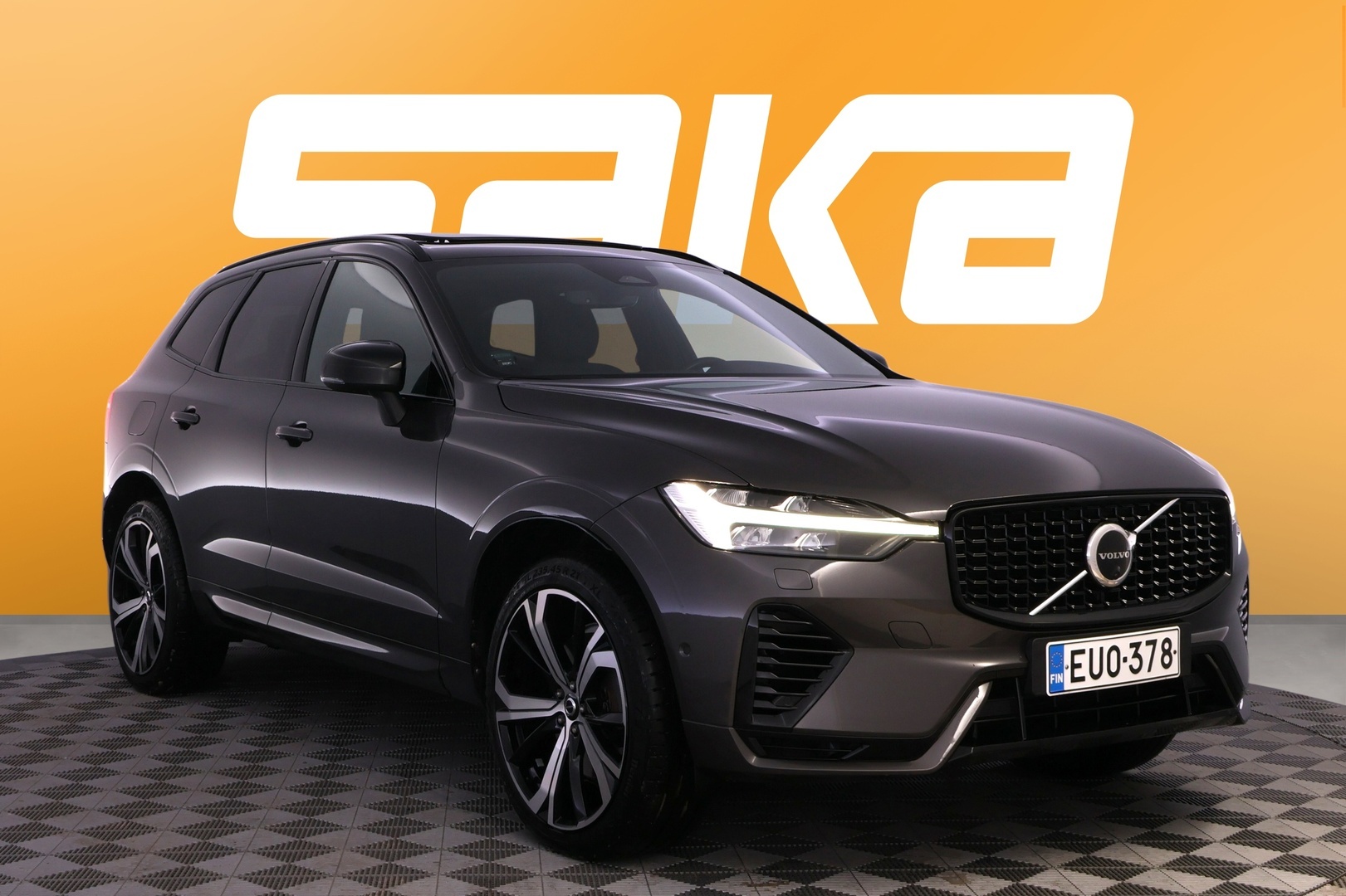 VOLVO XC60 2022