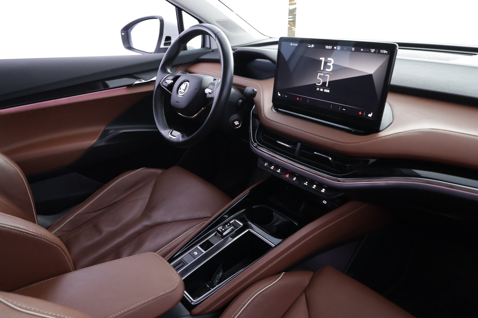 SKODA Enyaq 2023