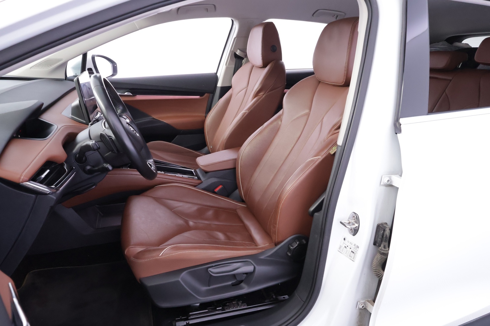 SKODA Enyaq 2023