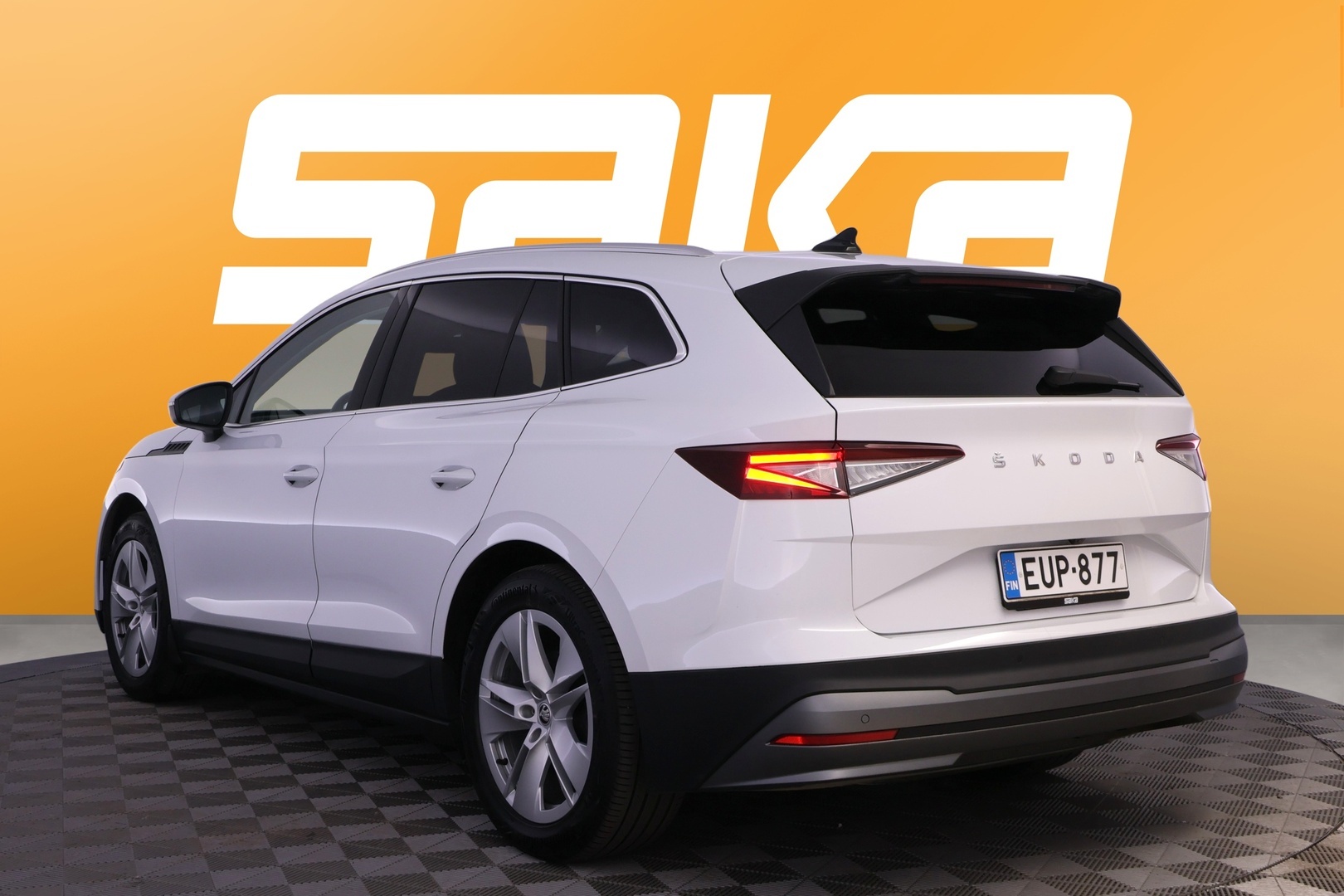 SKODA Enyaq 2023