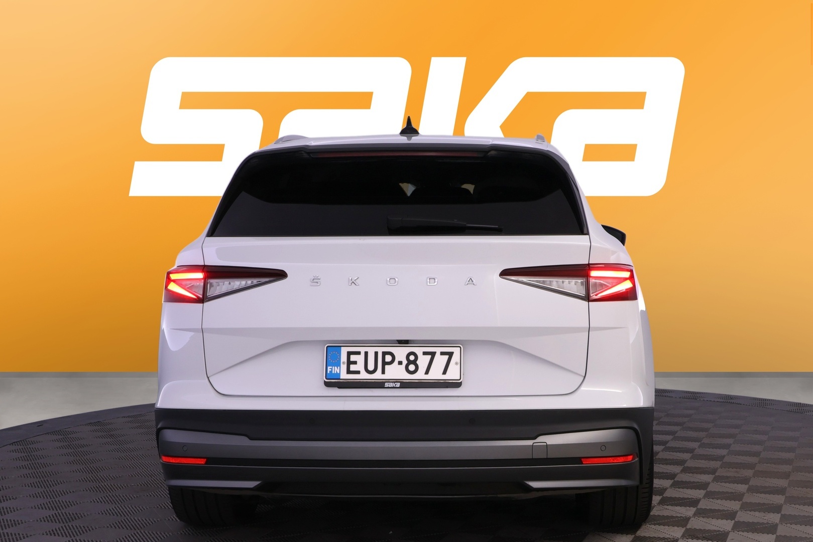 SKODA Enyaq 2023