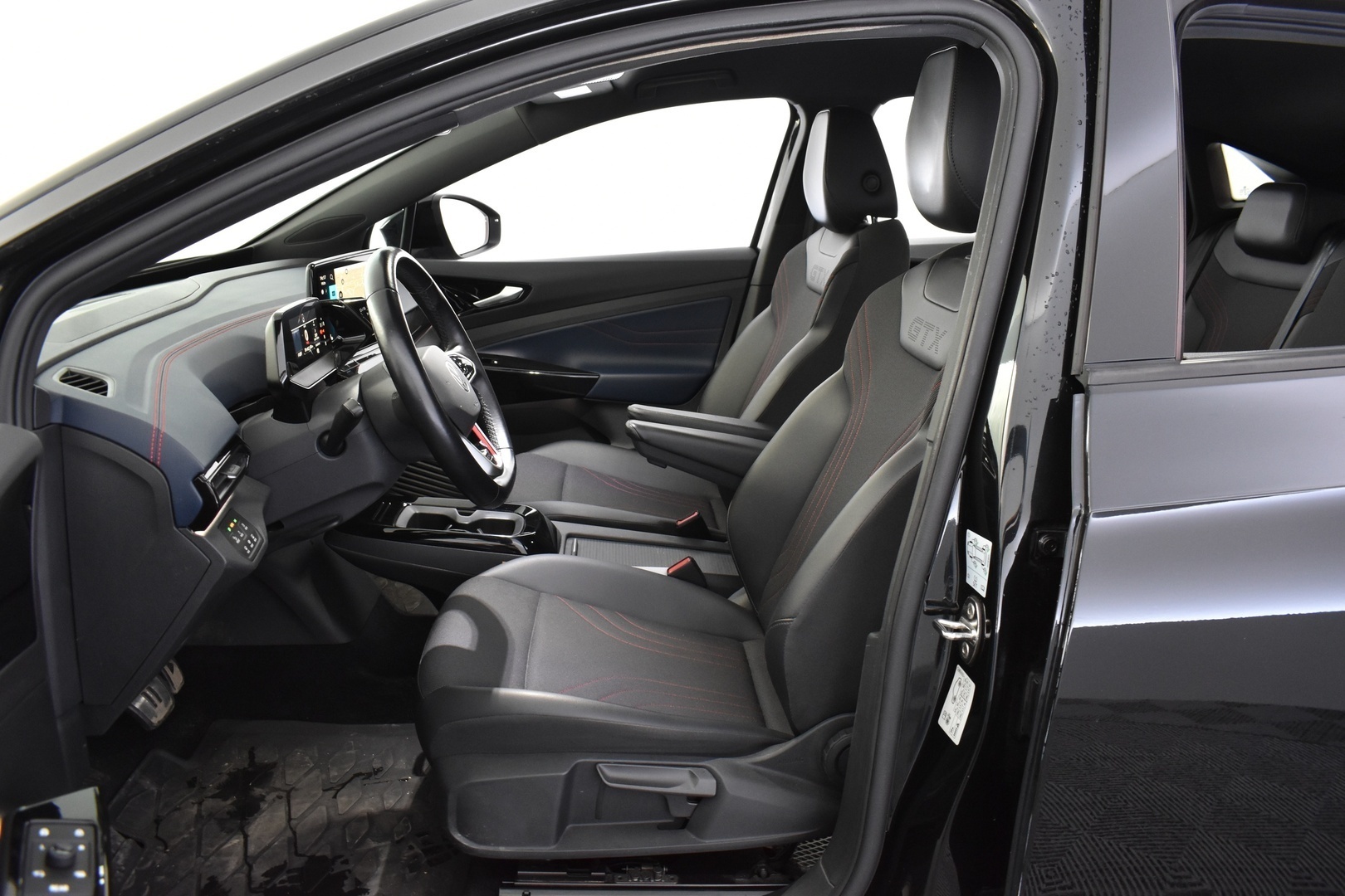 VOLKSWAGEN ID.5 2022