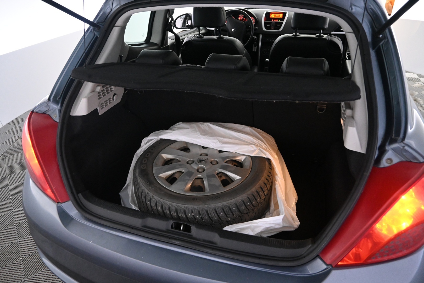 PEUGEOT 207 2007