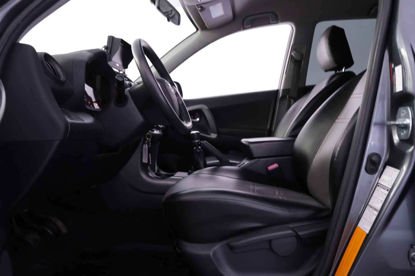 TOYOTA RAV4 2010