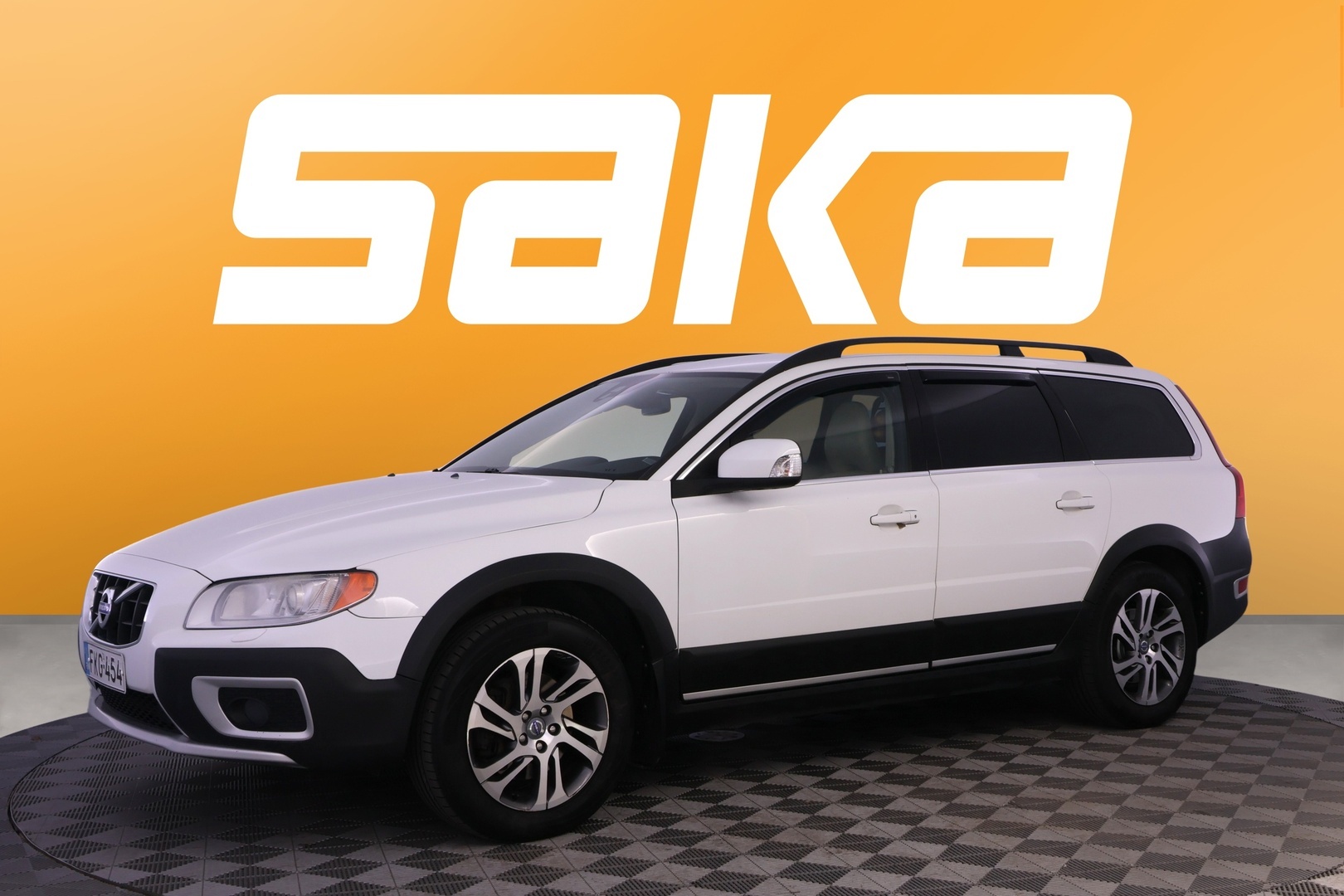 VOLVO XC70 2012