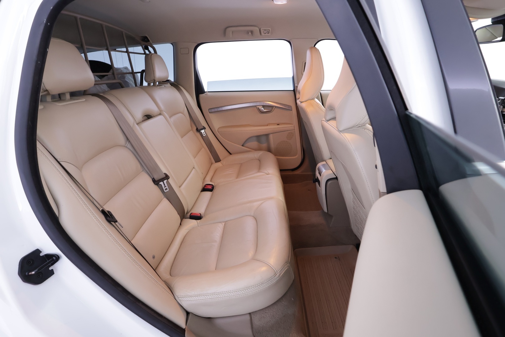 VOLVO XC70 2012