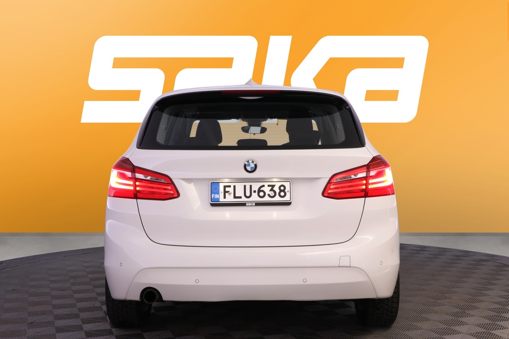 BMW 218 2015