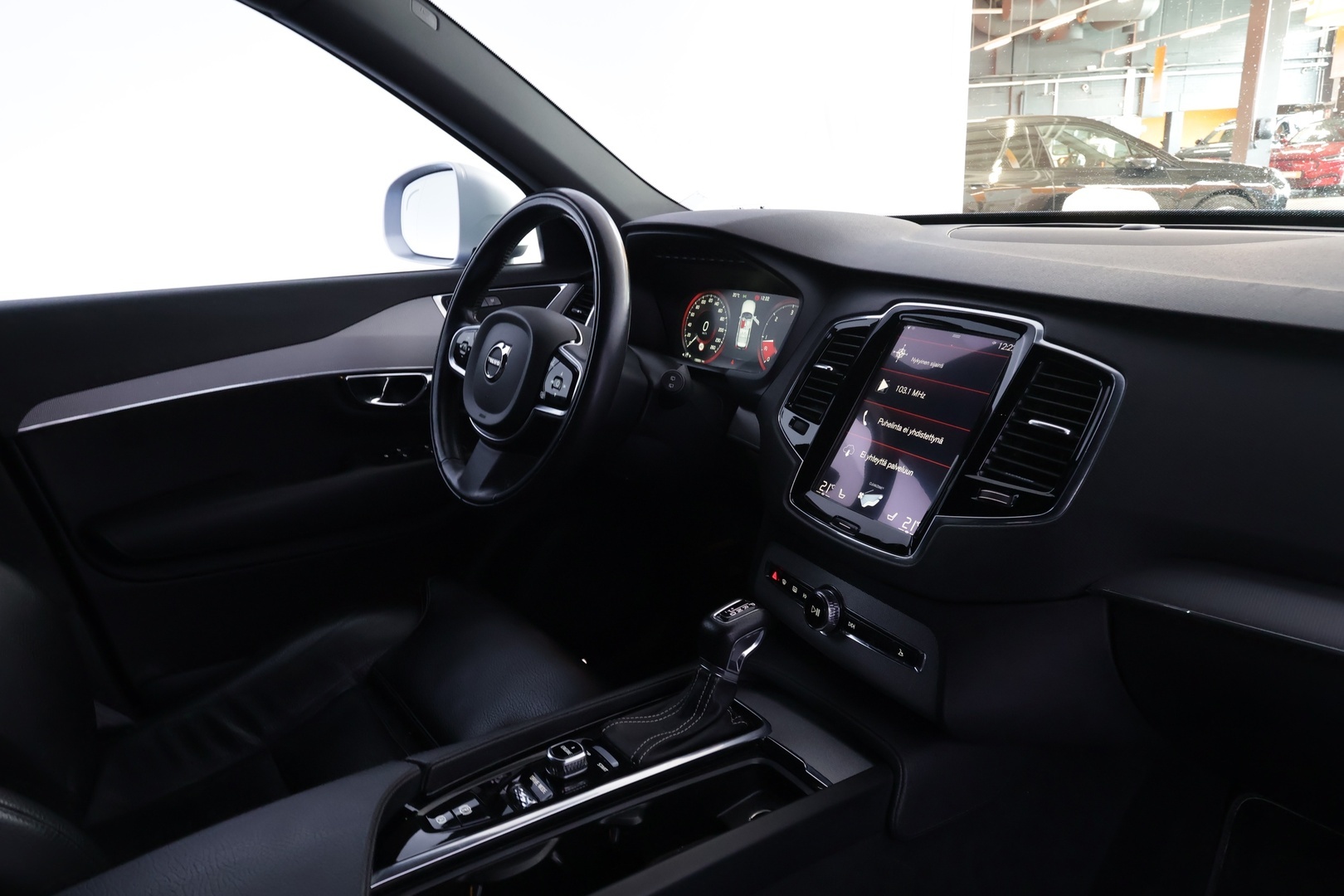VOLVO XC90 2016