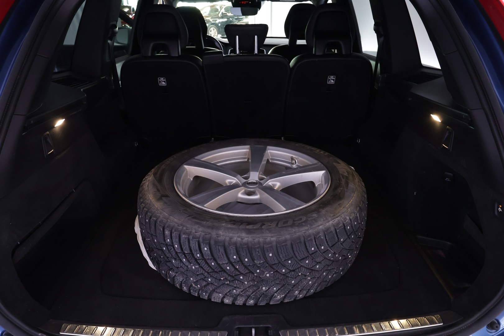 VOLVO XC90 2016