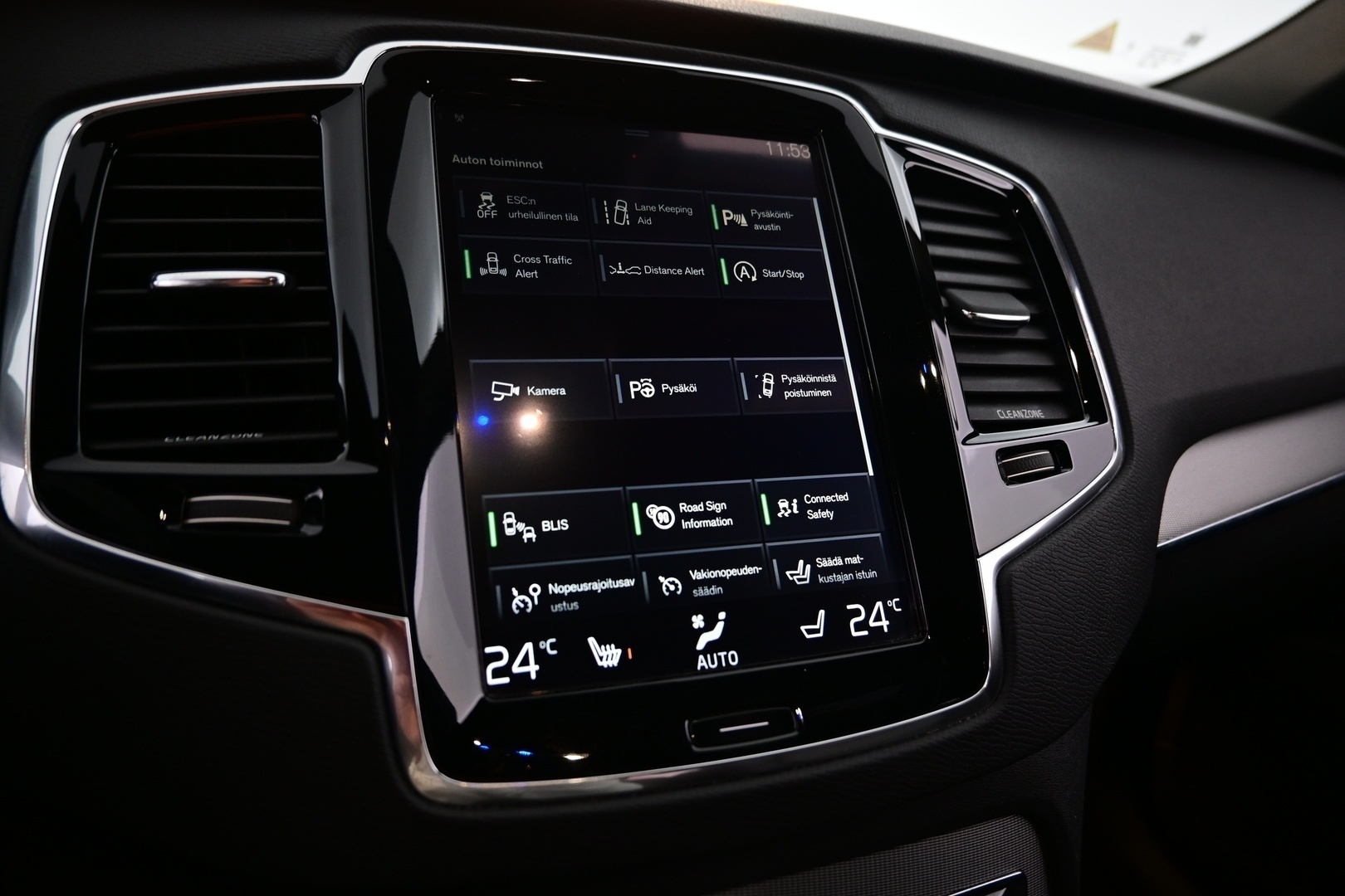 VOLVO XC90 2016