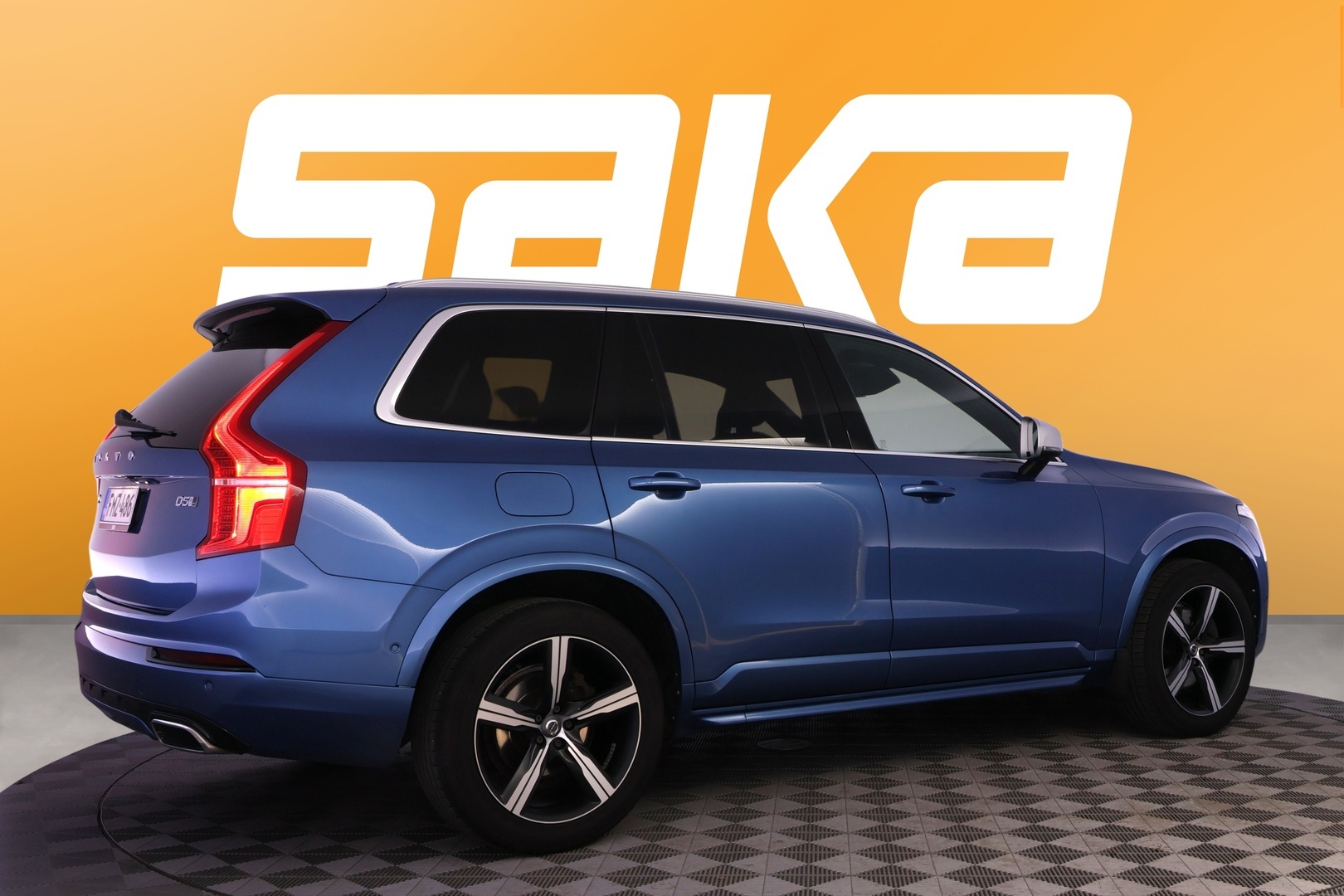 VOLVO XC90 2016