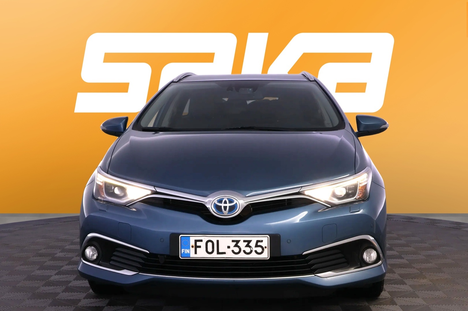 TOYOTA Auris 2016