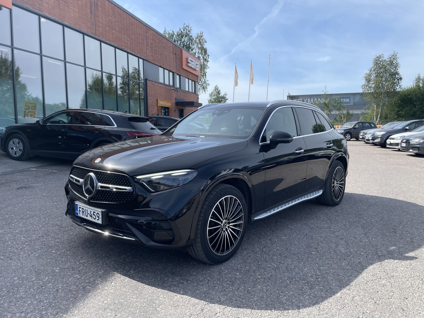 MERCEDES-BENZ GLC 2023