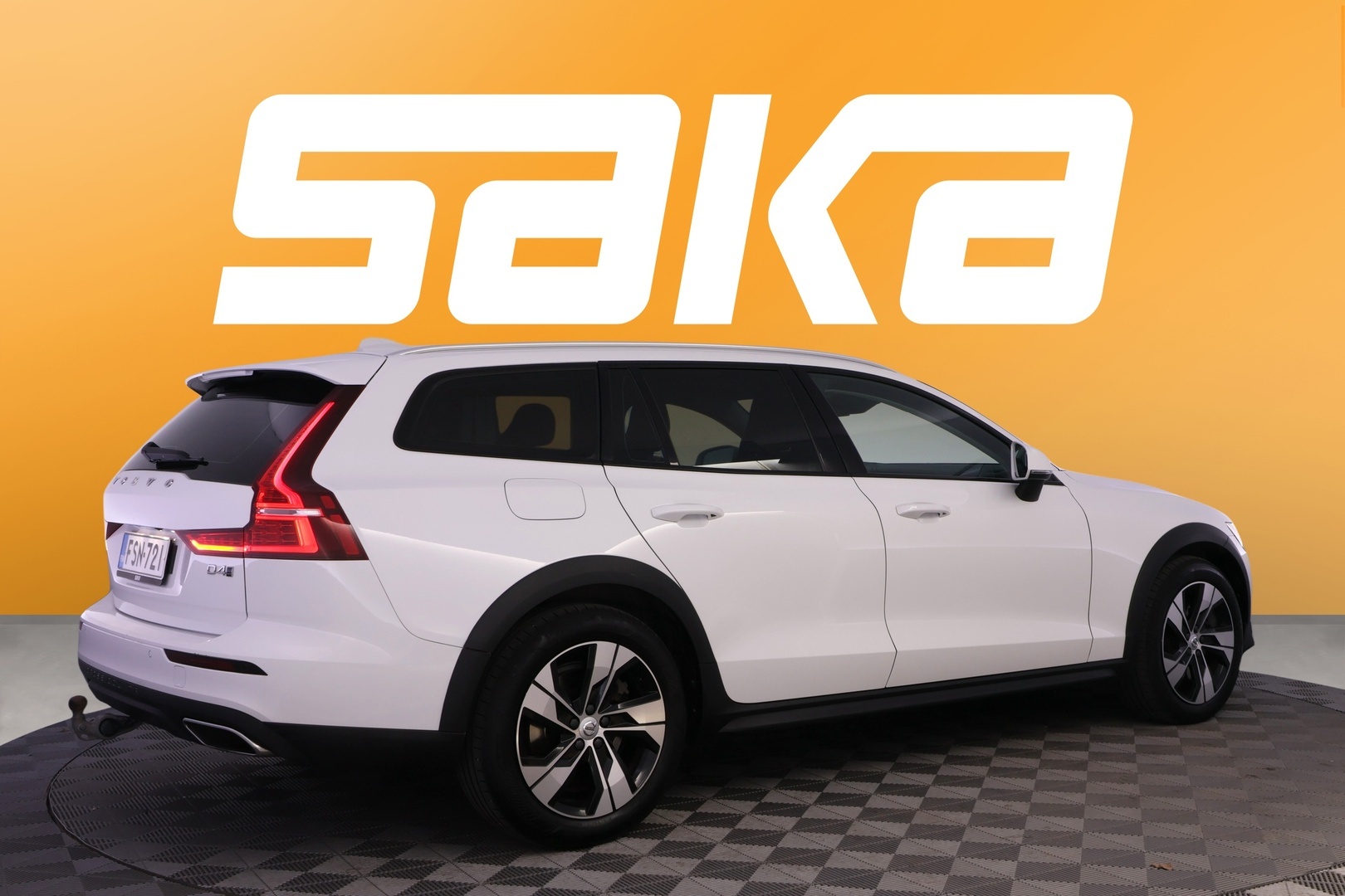 VOLVO V60 Cross Country 2019