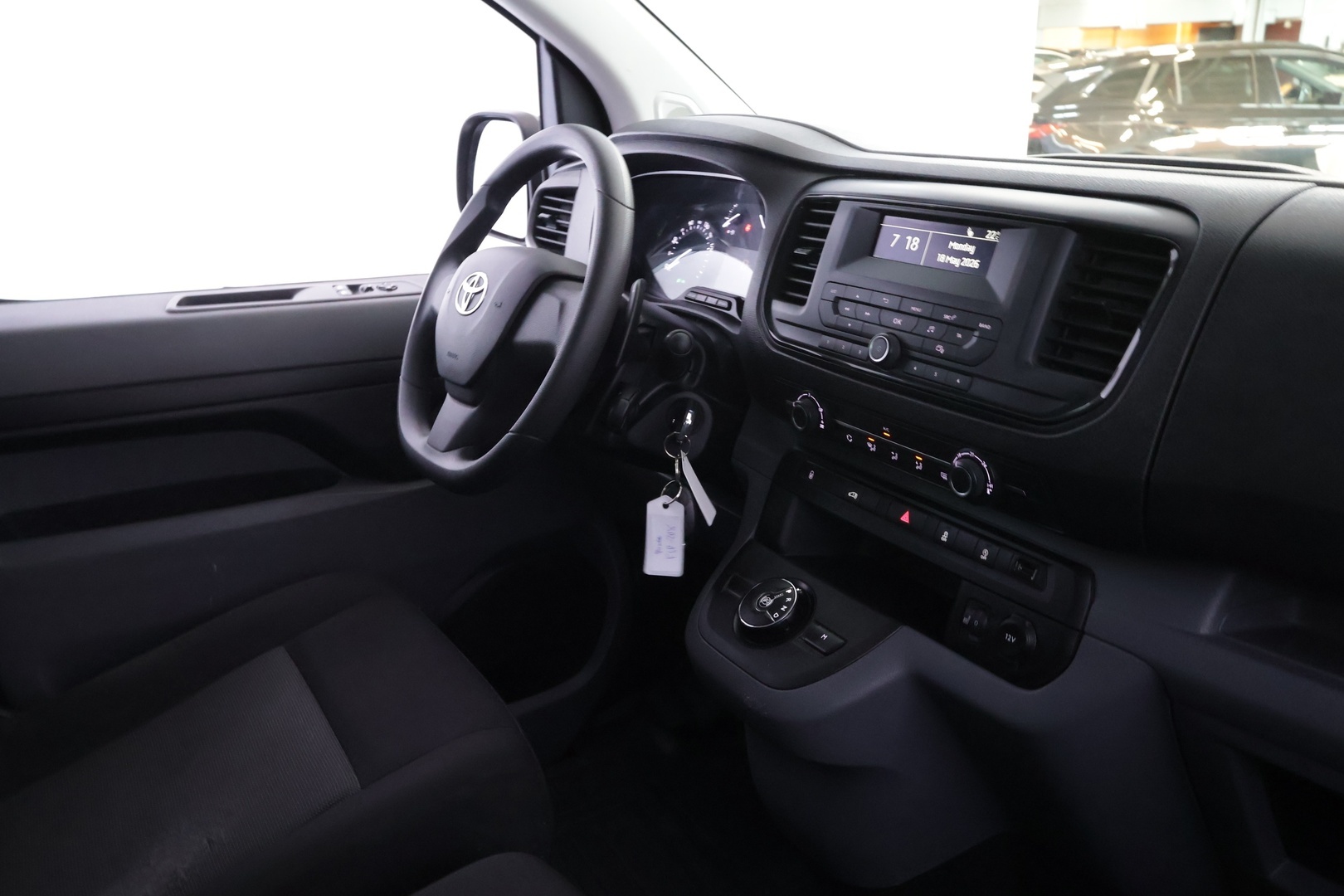 TOYOTA Proace 2023