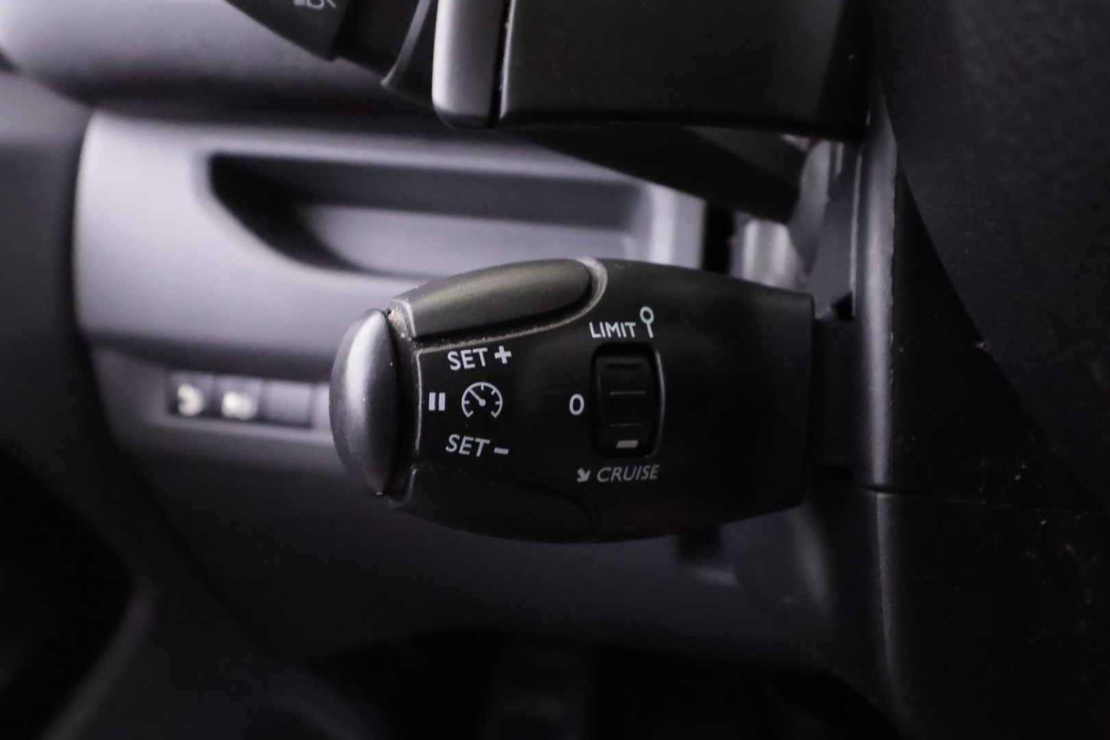 TOYOTA Proace 2023