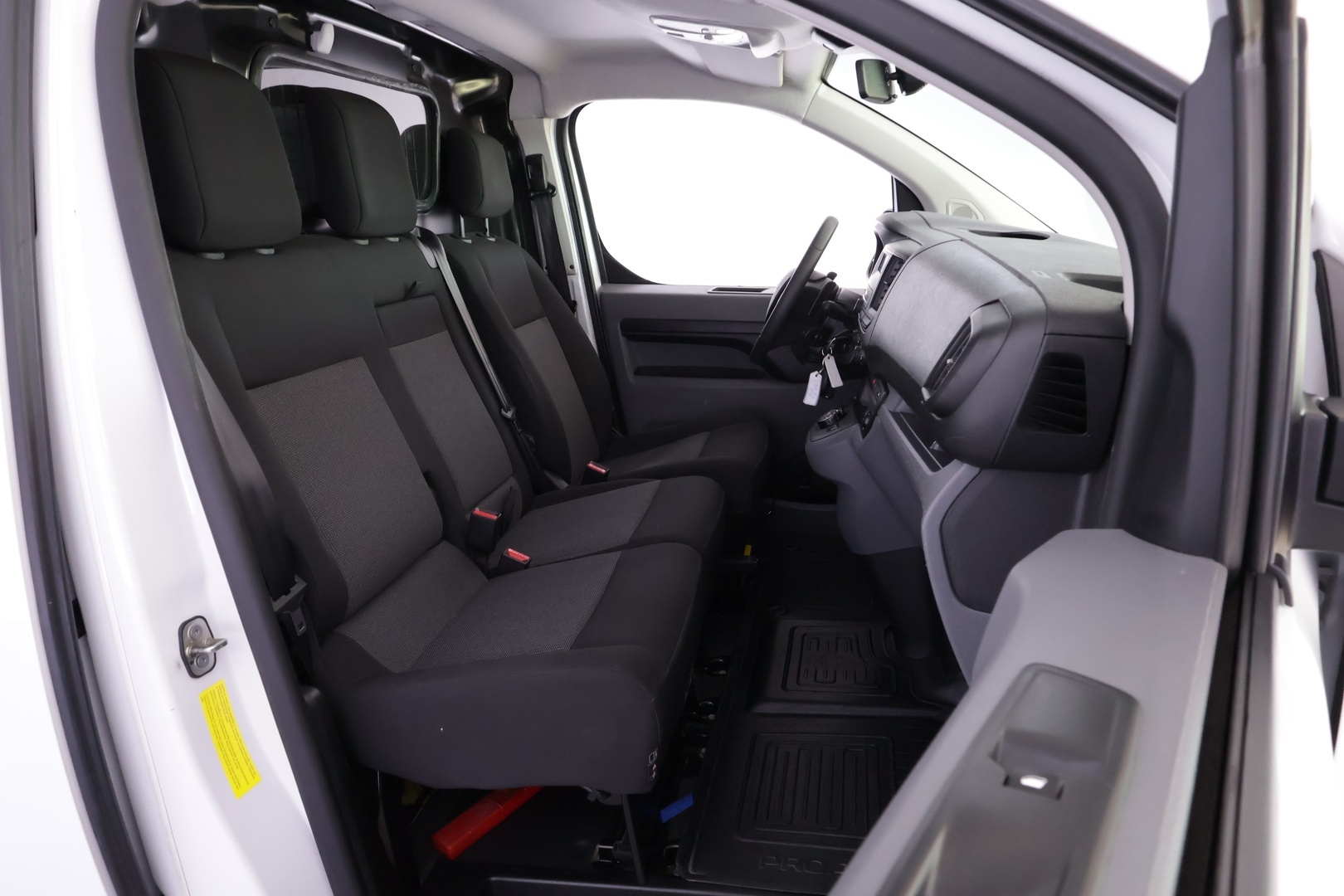 TOYOTA Proace 2023