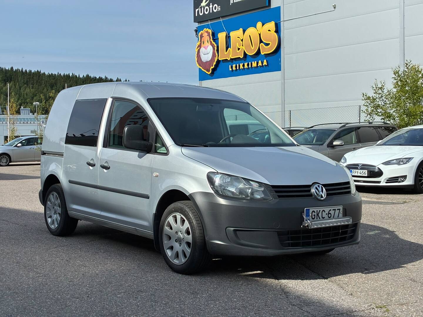 VOLKSWAGEN Caddy 2012