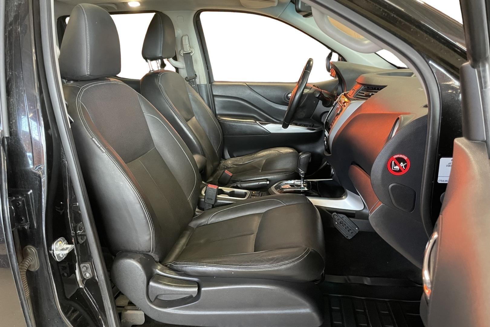 NISSAN Navara 2017