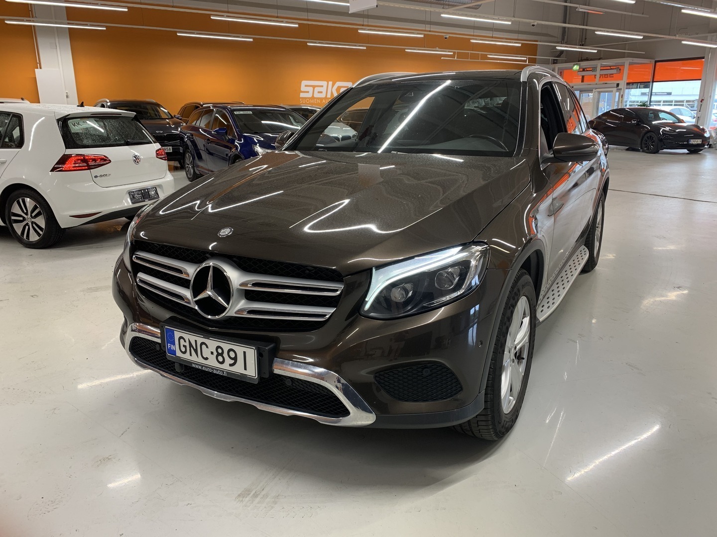 MERCEDES-BENZ GLC 2016