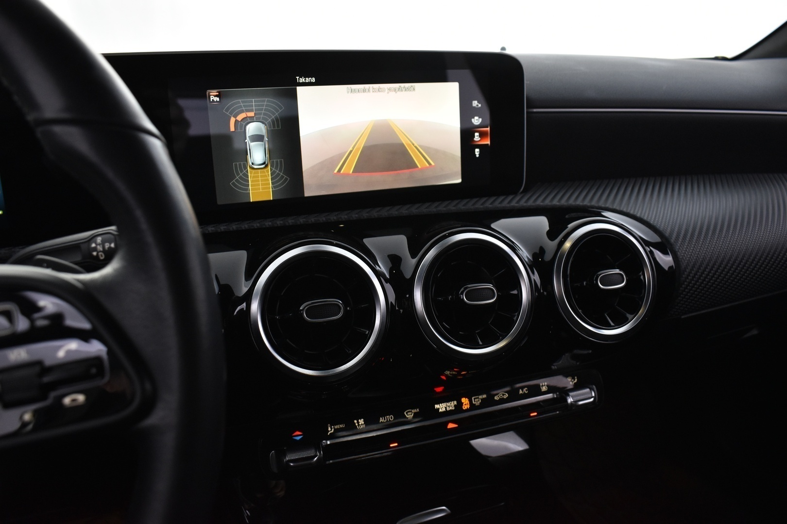 MERCEDES-BENZ A 2021