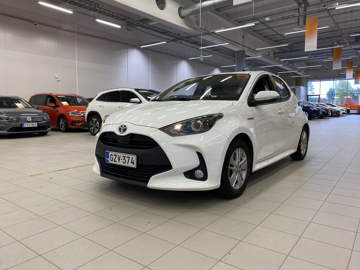 TOYOTA Yaris 2021