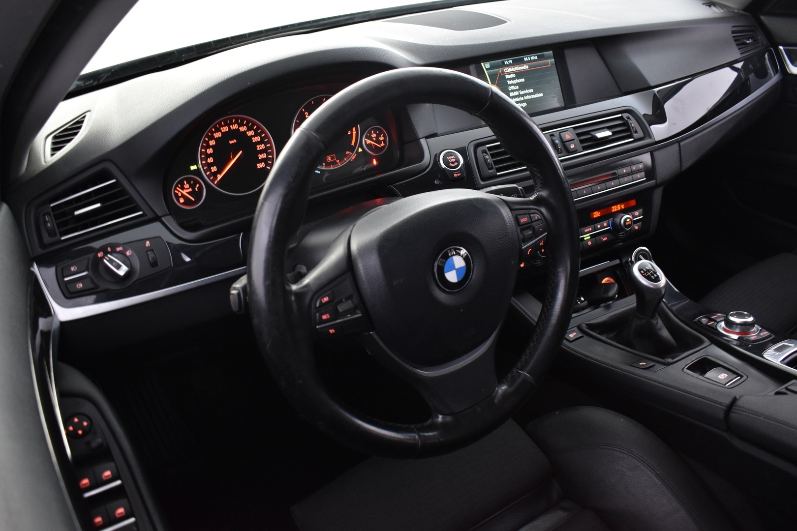 BMW 520 2012