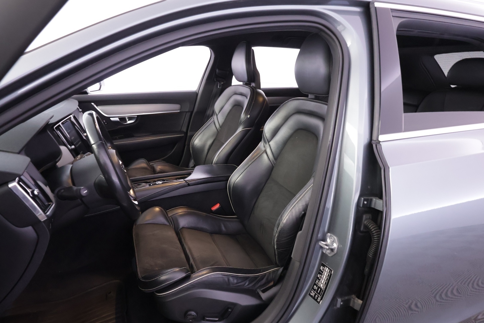 VOLVO V90 2018
