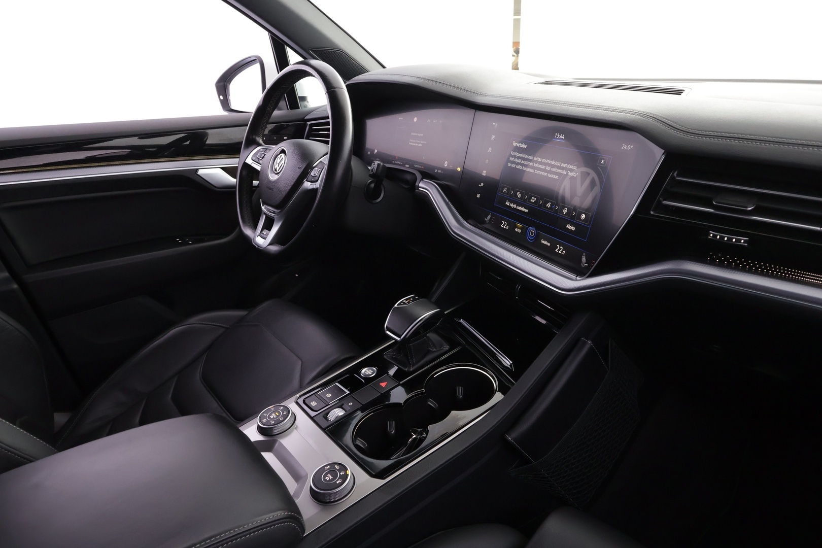 VOLKSWAGEN Touareg 2019