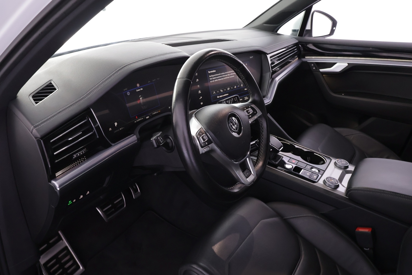 VOLKSWAGEN Touareg 2019