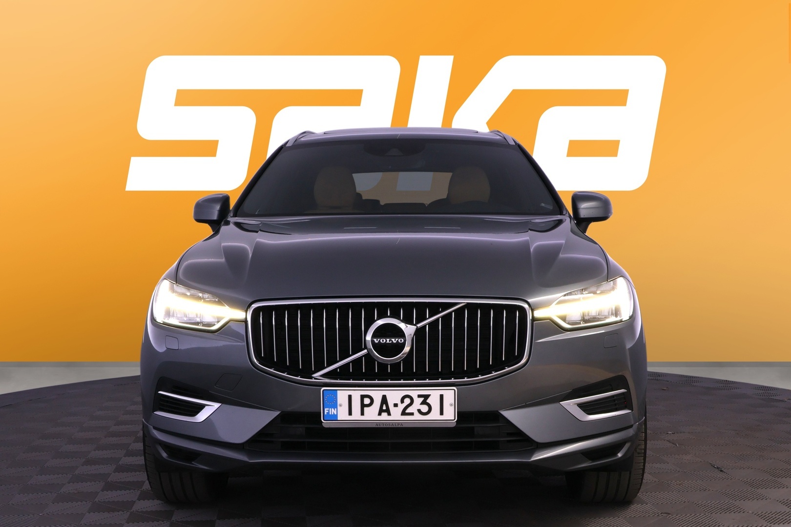 VOLVO XC60 2019