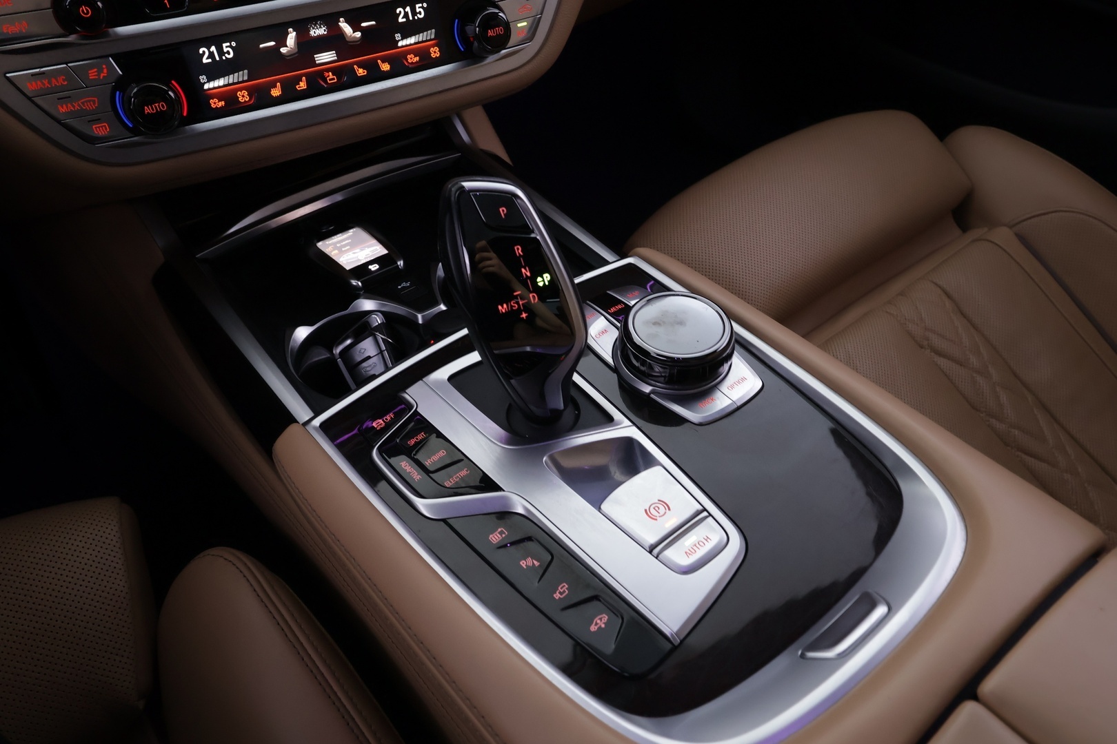 BMW 745 2020