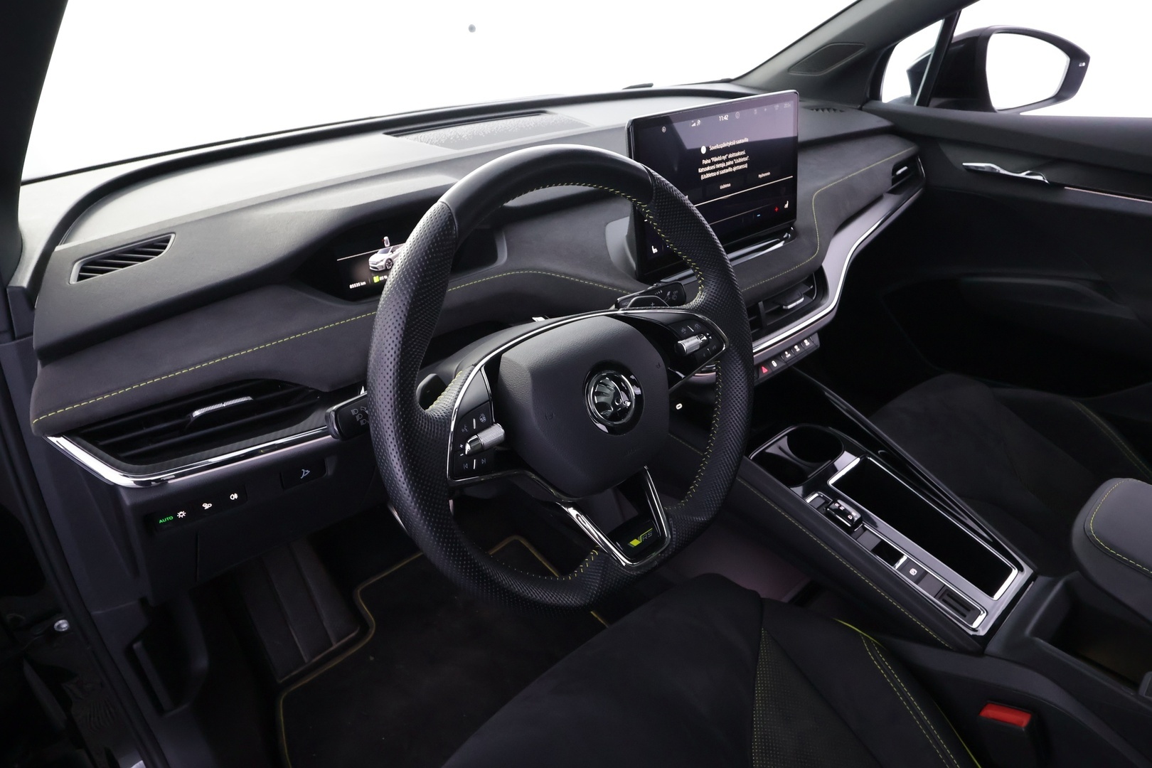 SKODA Enyaq 2022