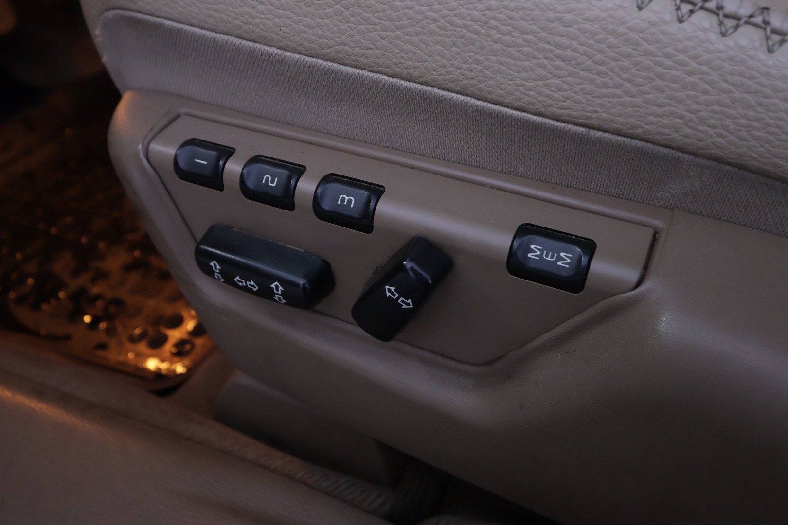 VOLVO XC70 2006