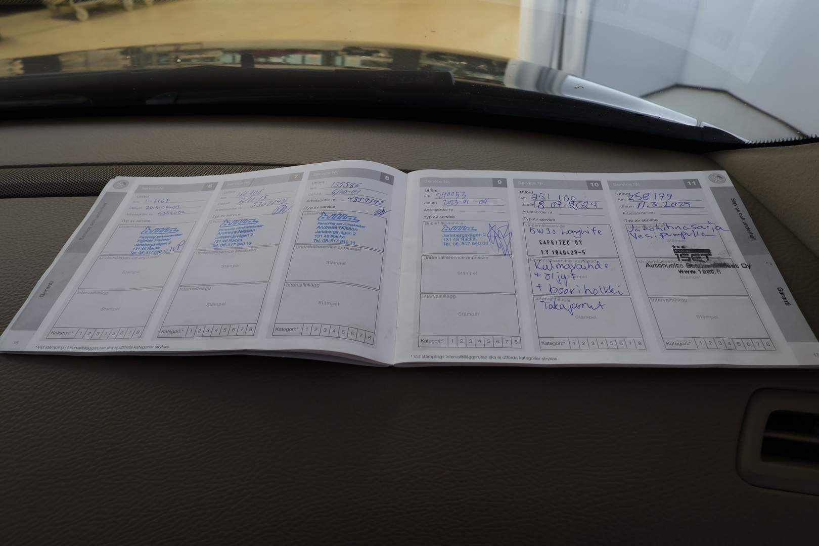 VOLVO XC70 2006